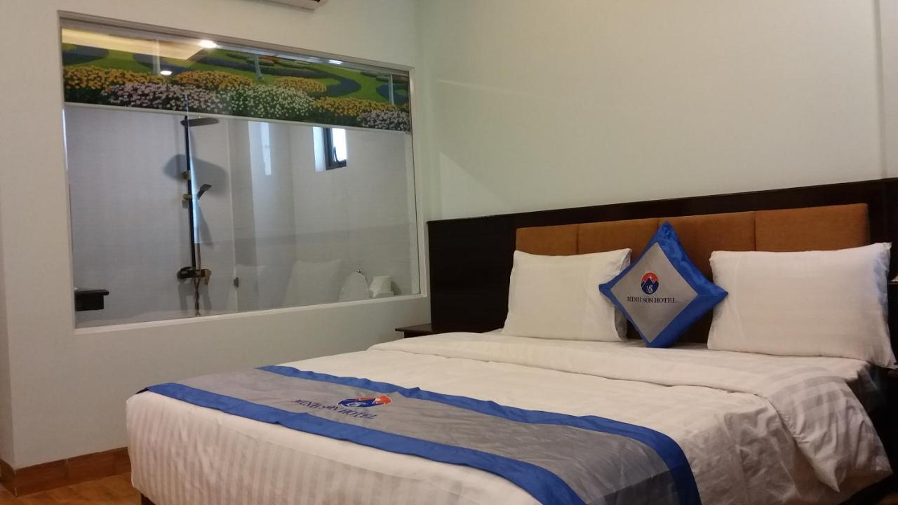 Minh Son Hotel Ta Lan Than Exterior photo